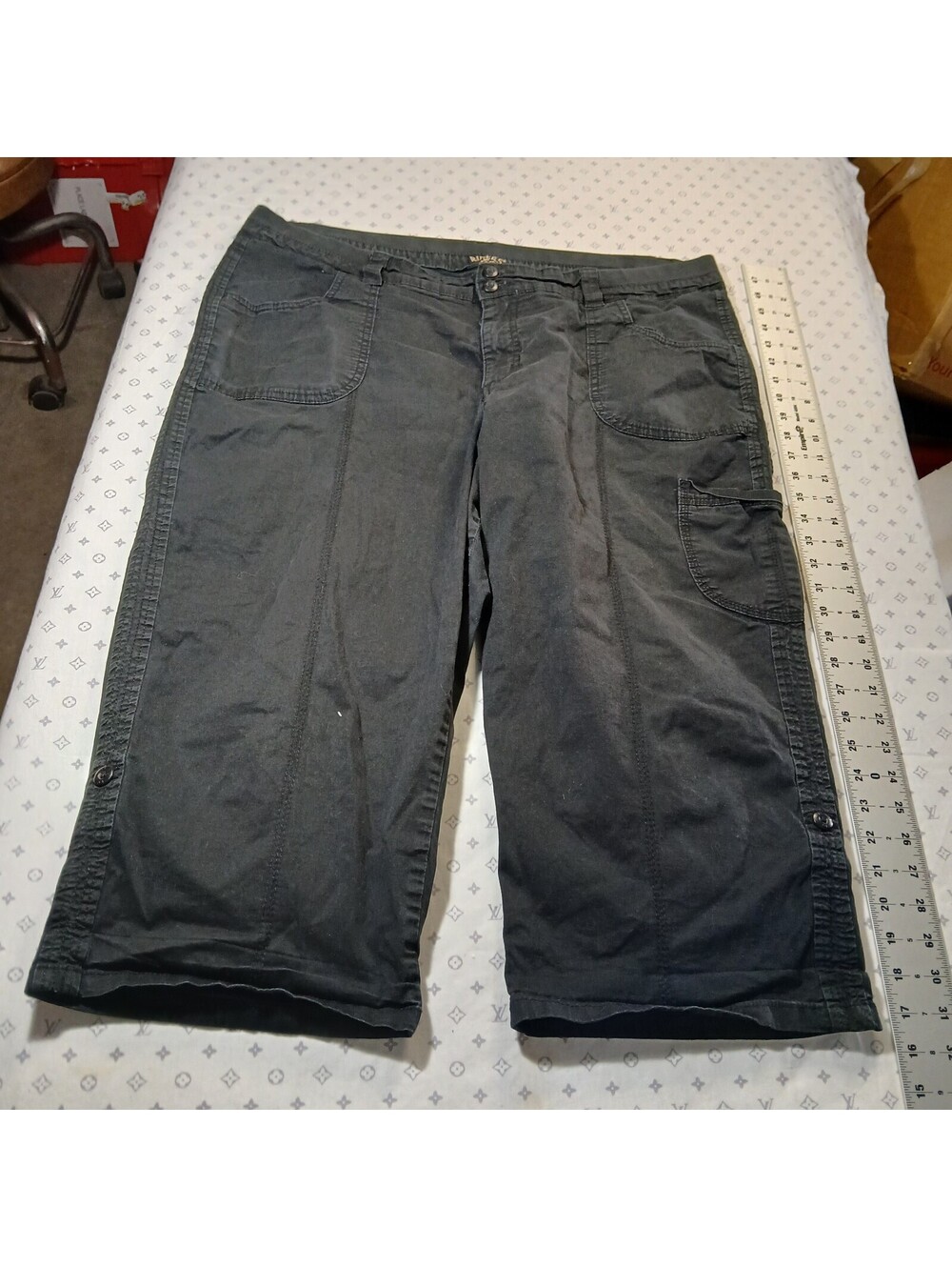 Riders By Lee Y2K Capri Pants Black Women's Casual Cropped Bottoms